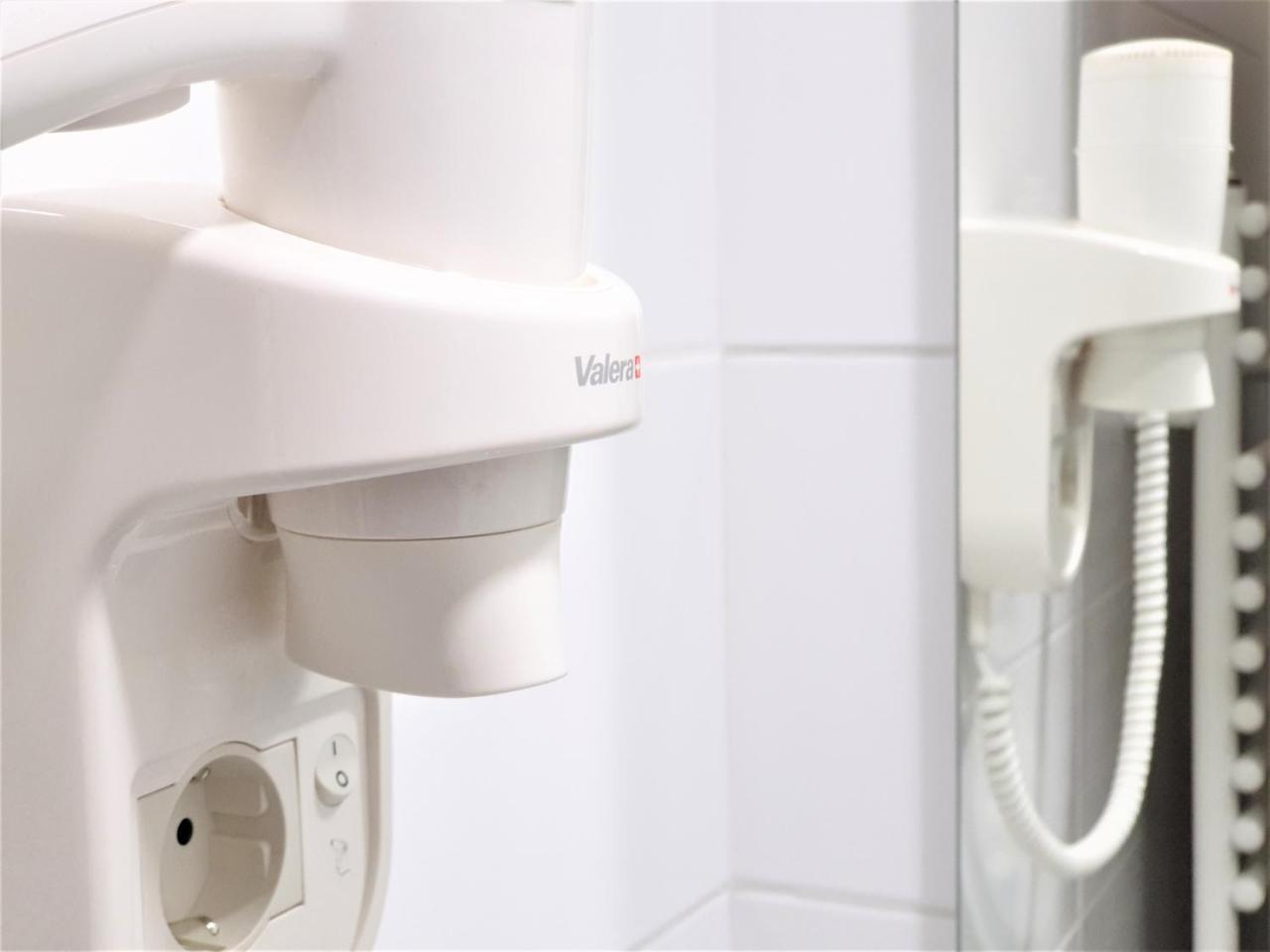 Smart Hostel Slavonski Brod Bagian luar foto